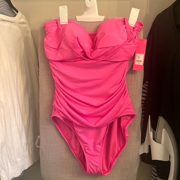 Lilly Pulitzer Other - NWT Lilly Pulitzer Flamenco one piece swimsuit 14